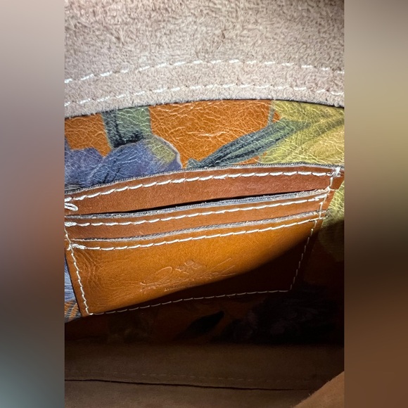 Patricia Nash Fresco Bouquet Avellino Crossbody 100% Italian Leather Floral - Picture 10 of 11